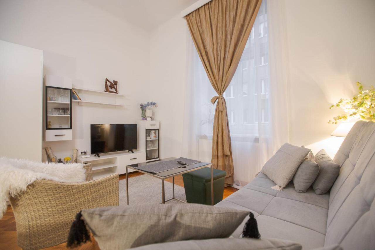 זאגרב Apartman Manja מראה חיצוני תמונה